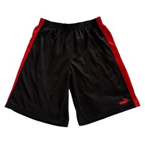 Puma Boy’s Black Puma Basketball Shorts   Sz XL‎